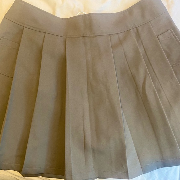 Brown Pleated Mini Skirt/Skort - Picture 4 of 6
